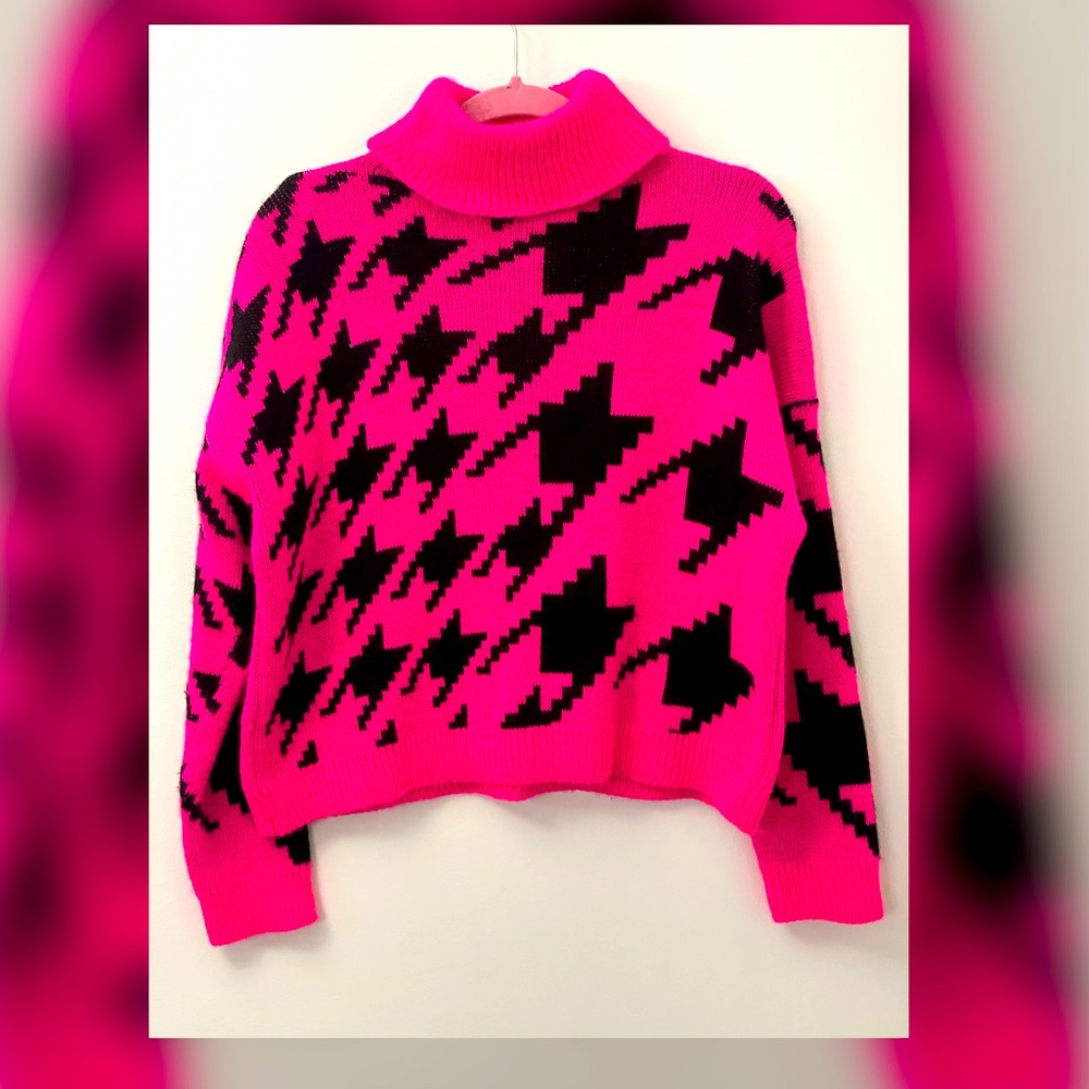 Houndstooth sweater